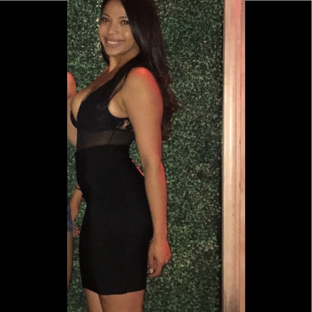 bandage black skirt